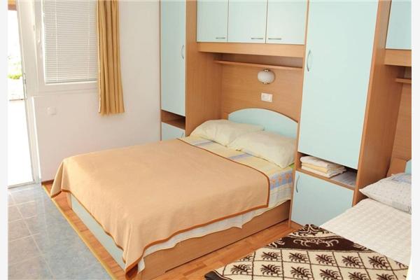 Apartment A7, for 2 persons