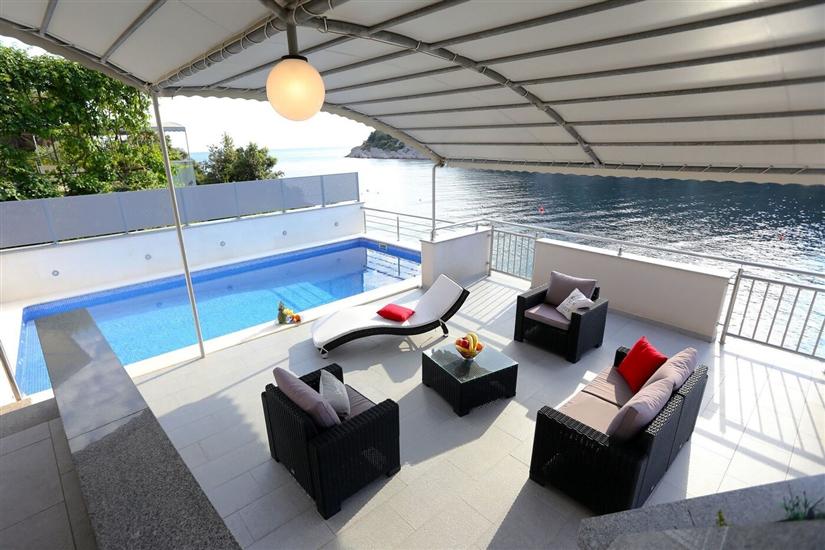 House K1, for 8 persons