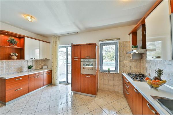 House K1, for 8 persons