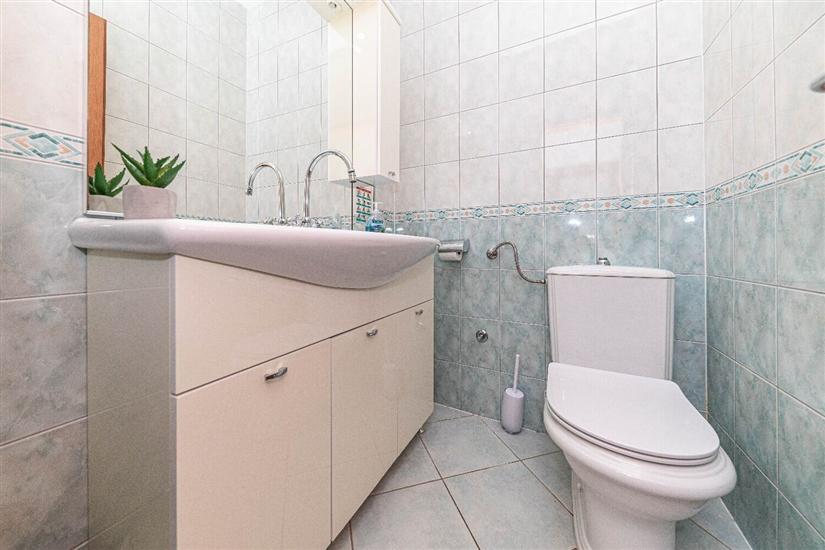 House K1, for 8 persons