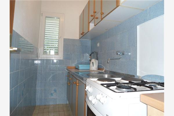 Apartment A1, for 5 persons