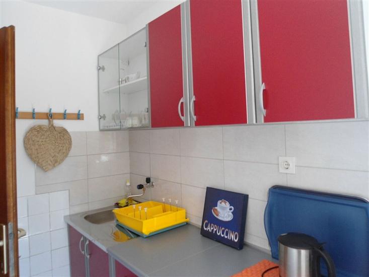 Apartment A2, for 5 persons