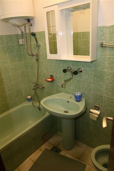 Apartment A2, for 5 persons