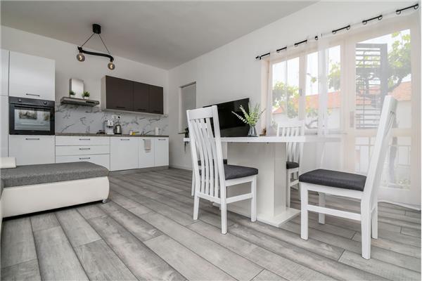 Apartment A1, for 6 persons