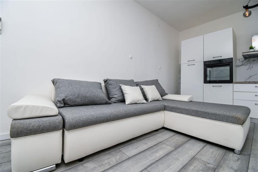 Apartment A1, for 6 persons