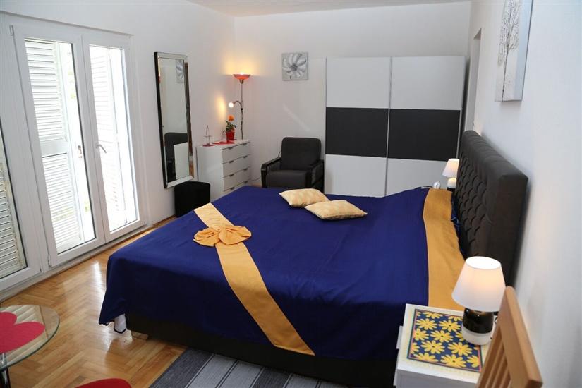 Apartment A1, for 3 persons