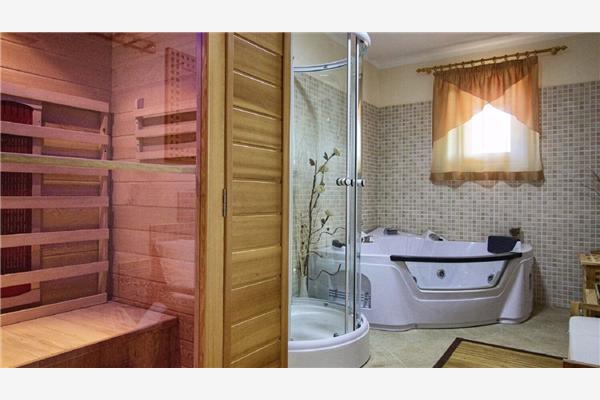 House K1, for 10 persons