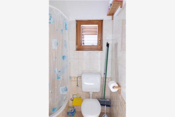 Apartment A6, for 4 persons