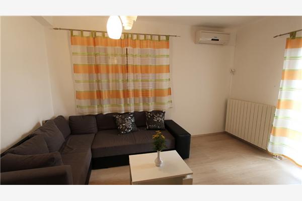 Apartment A2, for 4 persons