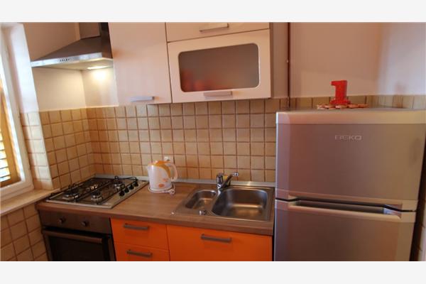 Apartment A2, for 4 persons