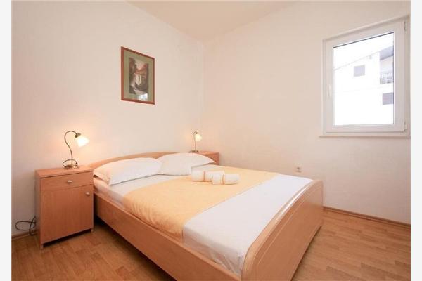 Apartment A2, for 3 persons