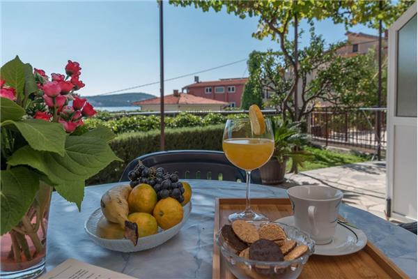 Apartment A2, for 4 persons