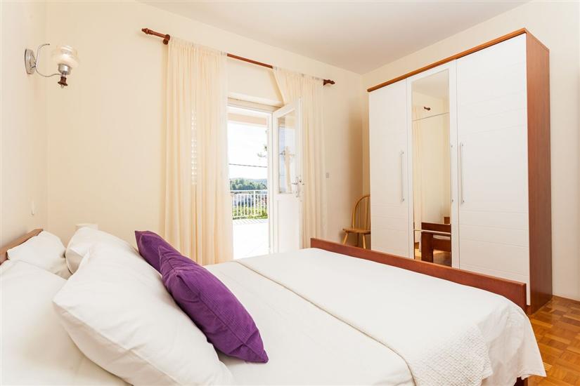 Apartment A1, for 6 persons