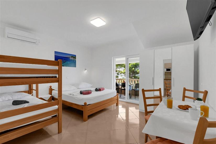 Apartment A2, for 4 persons