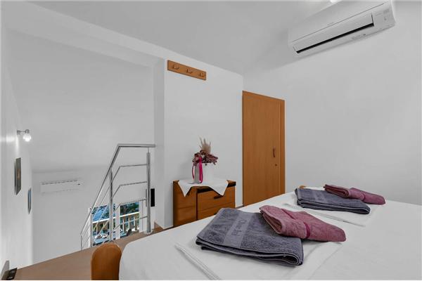 Apartment A4, for 4 persons