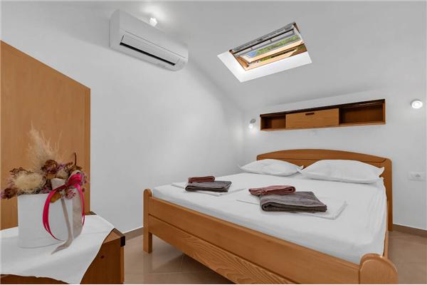 Apartment A4, for 4 persons