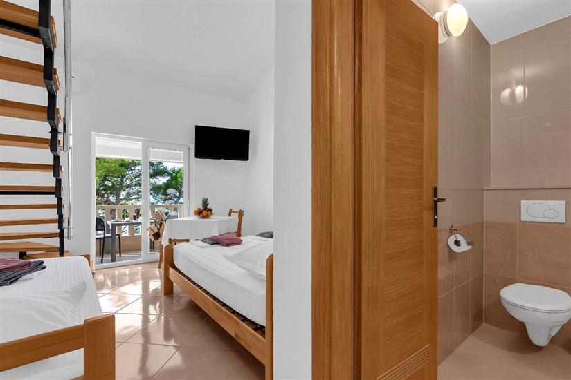 Apartment A4, for 4 persons