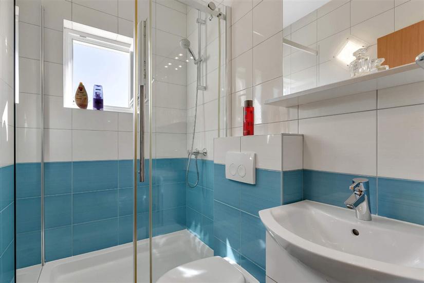 Apartment A7, for 4 persons