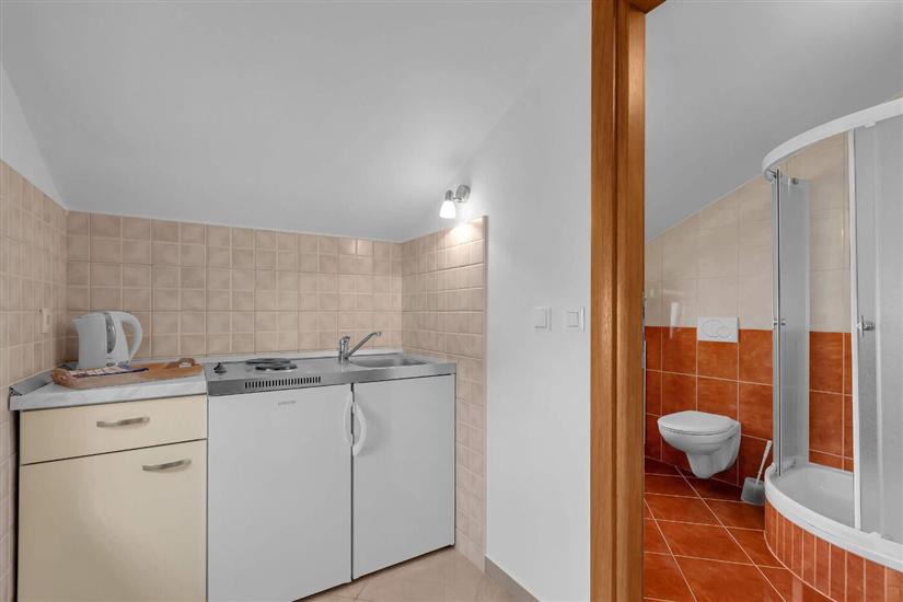 Apartment A10, for 2 persons