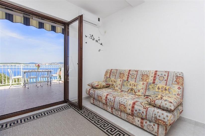 Apartment A4, for 4 persons