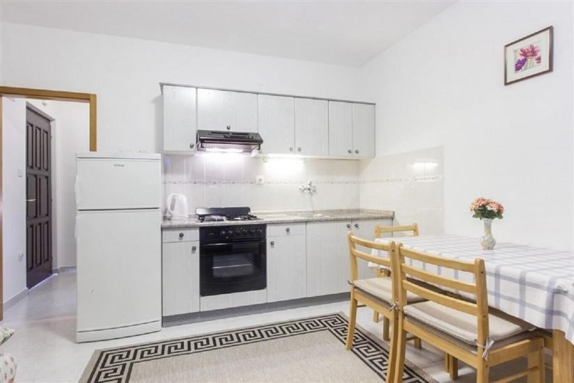 Apartment A4, for 4 persons