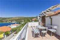 Apartment A5, for 7 persons