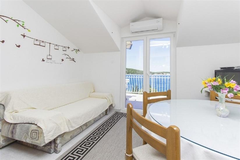 Apartment A5, for 7 persons