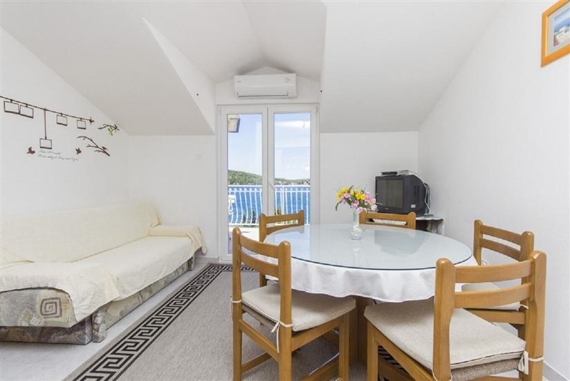 Apartment A5, for 7 persons