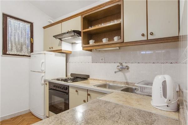 Apartment A5, for 7 persons