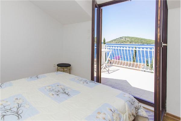 Apartment A5, for 7 persons