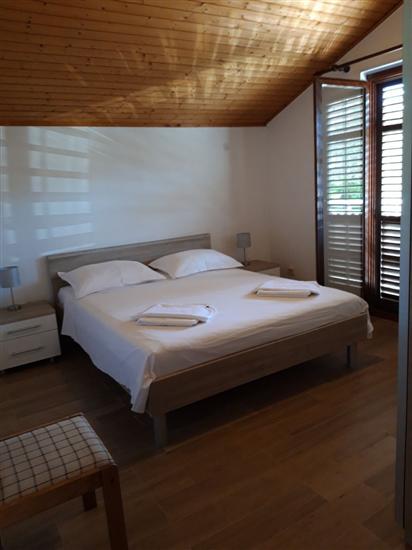 Apartment A1, for 6 persons