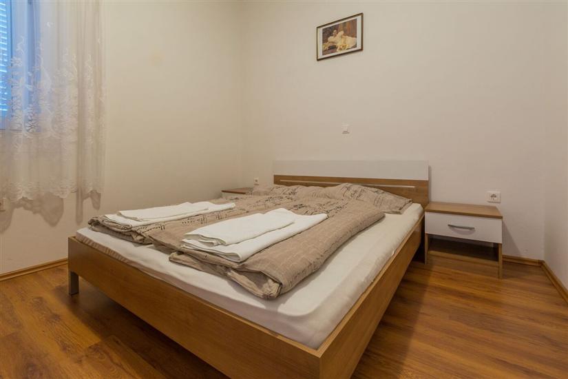 Apartment A3, for 6 persons