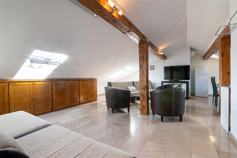 Apartment A1, for 3 persons