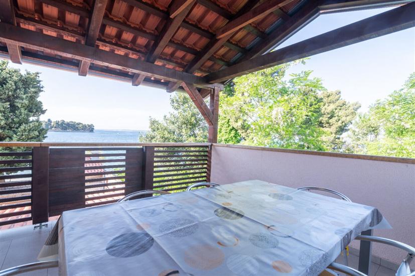 Apartment A2, for 5 persons