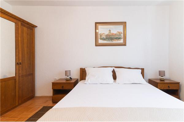 Apartment A2, for 5 persons