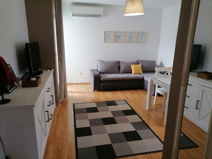 Apartment A2, for 3 persons