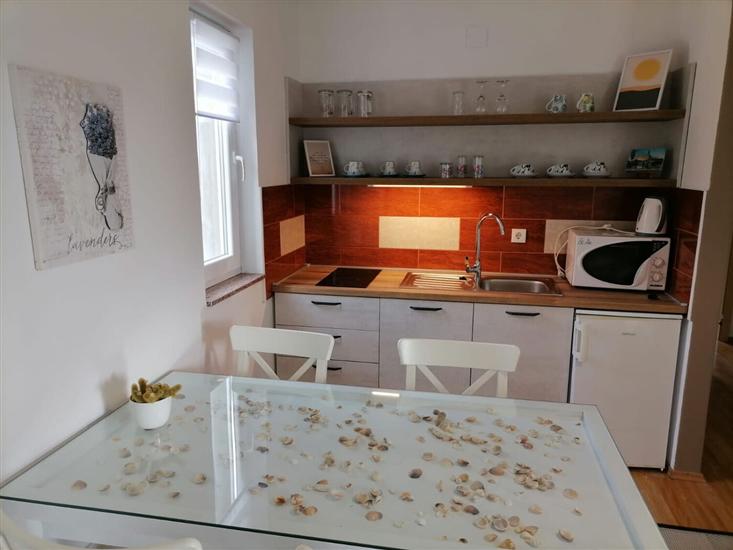 Apartment A2, for 3 persons