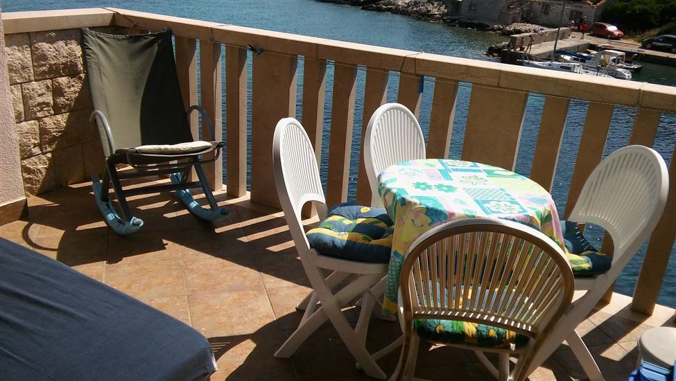 Apartment A1, for 4 persons