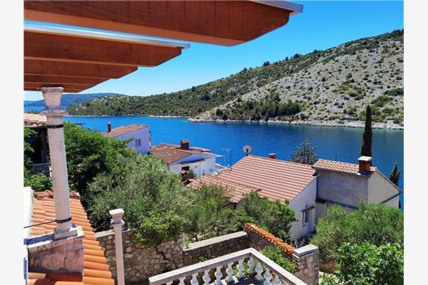 Apartment A1, for 7 persons