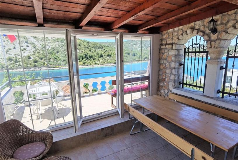 Apartment A1, for 7 persons