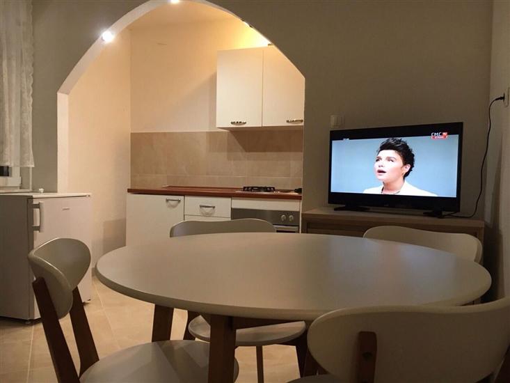 Apartment A1, for 5 persons