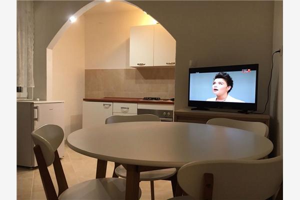 Apartment A1, for 5 persons