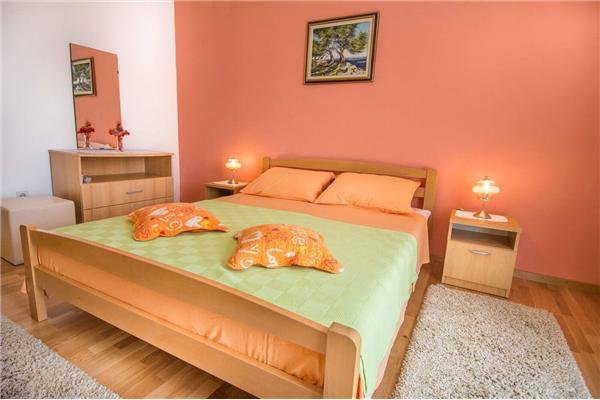 Apartment A1, for 4 persons