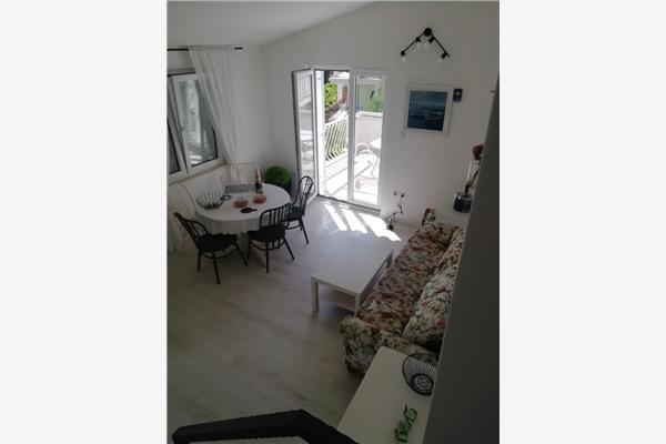 Apartment A1, for 5 persons