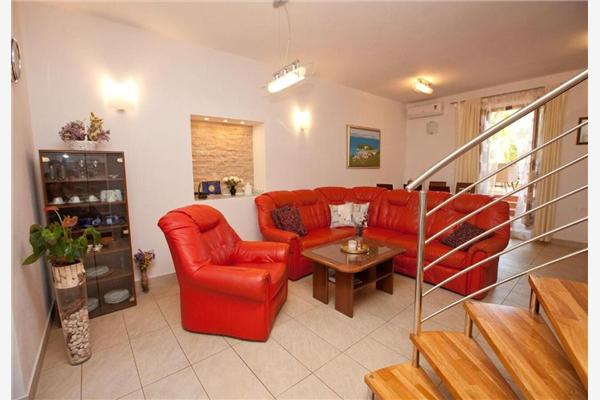 Apartment A2, for 6 persons