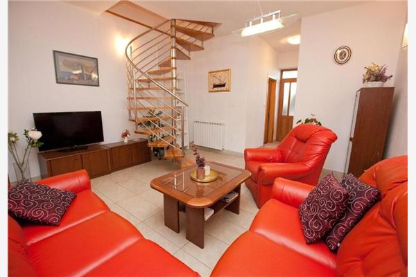 Apartment A2, for 6 persons