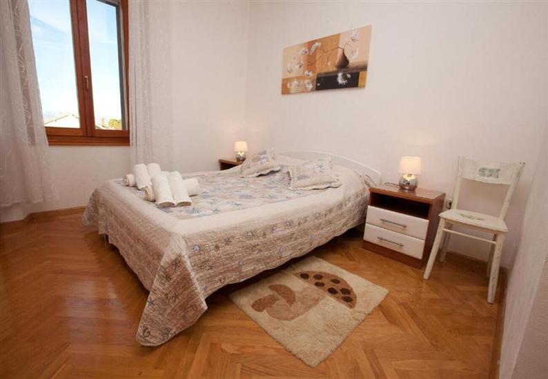 Apartment A2, for 6 persons