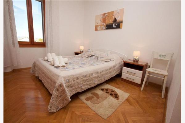 Apartment A2, for 6 persons