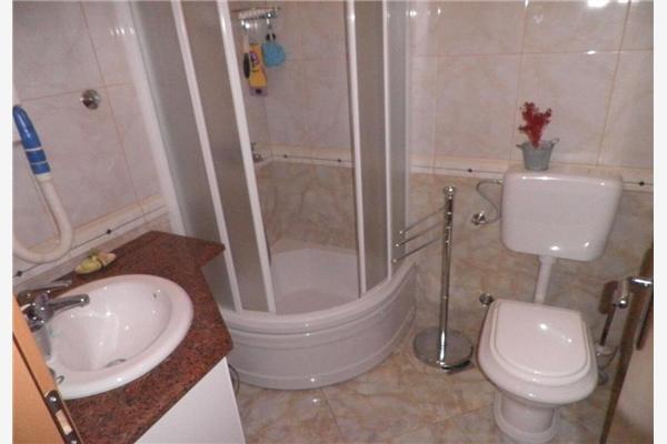 Apartment A2, for 6 persons