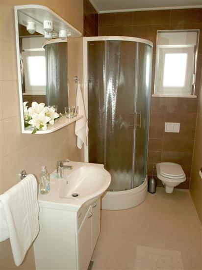 Apartment A1, for 5 persons